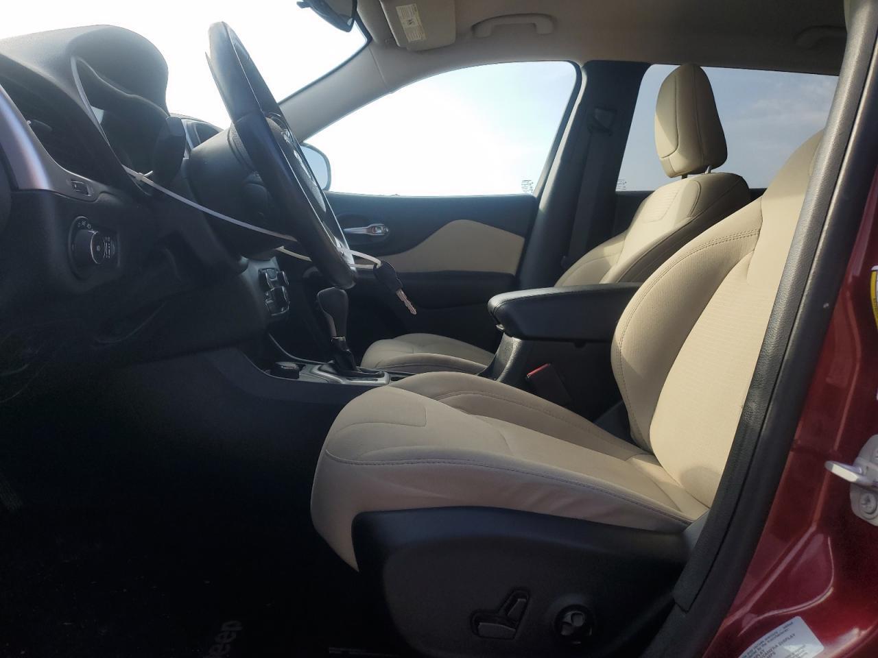 2016 Jeep Cherokee Latitude - Фото 7