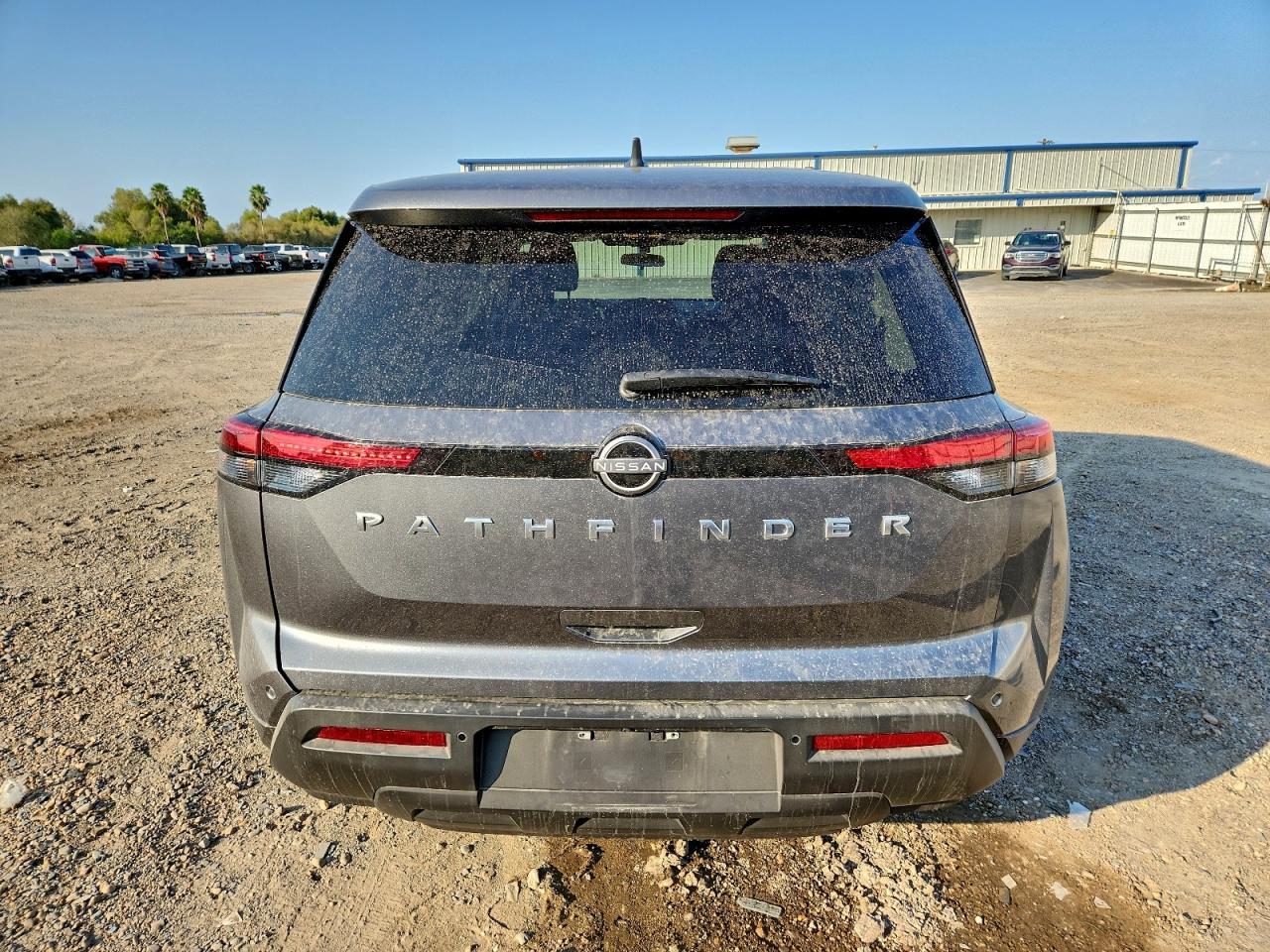 2025 Nissan Pathfinder S - Фото 6