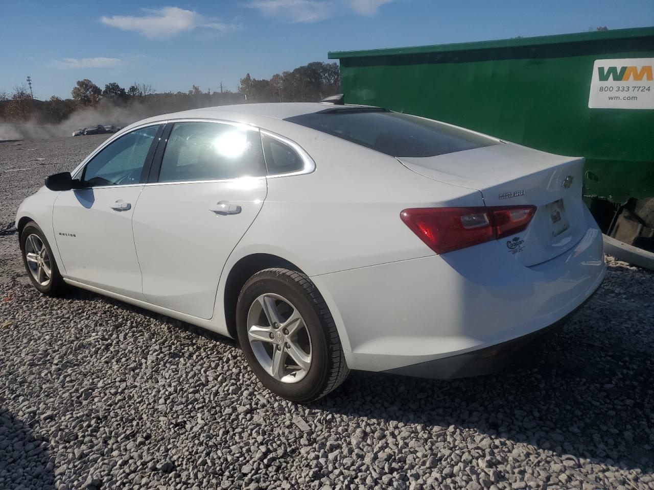 2023 Chevrolet Malibu Ls - Фото 2