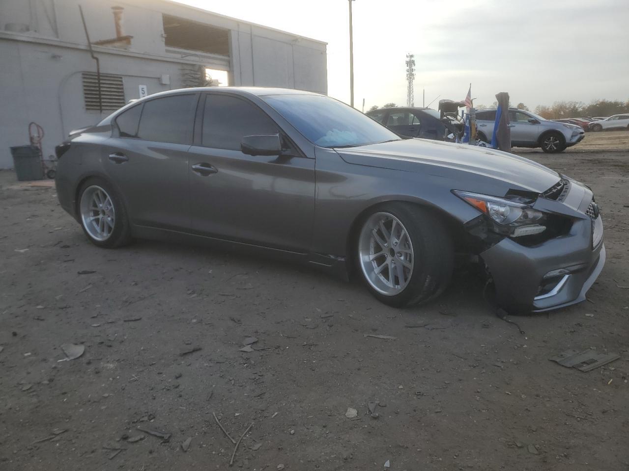 2021 Infiniti Q50 Luxe - Фото 4