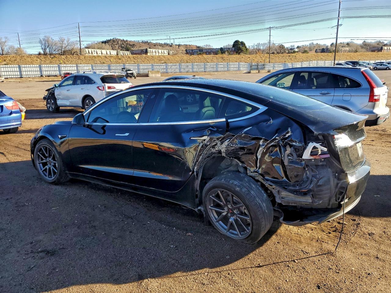 2019 Tesla Model 3 - Image 2