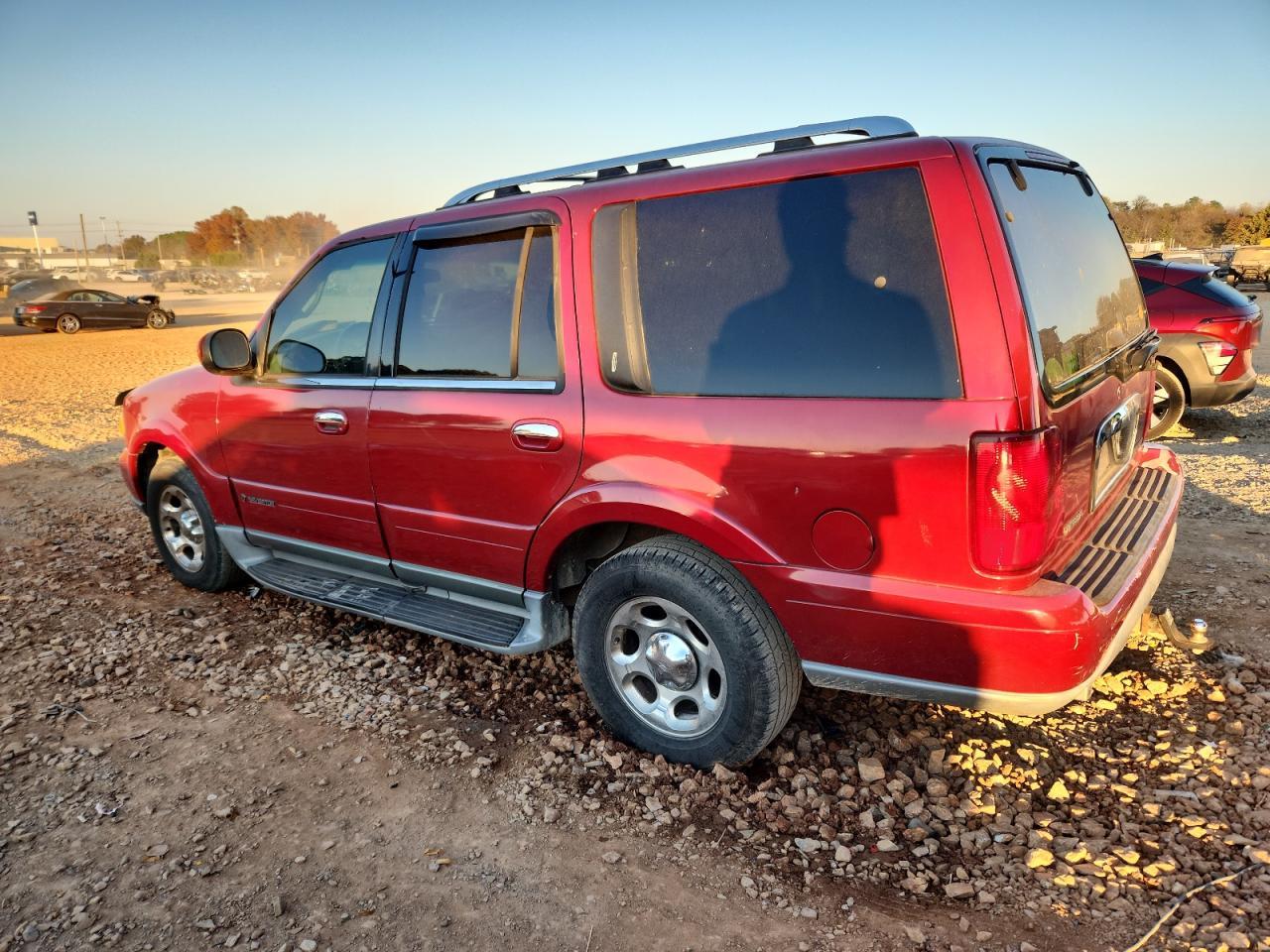 2001 Lincoln Navigator - Фото 2