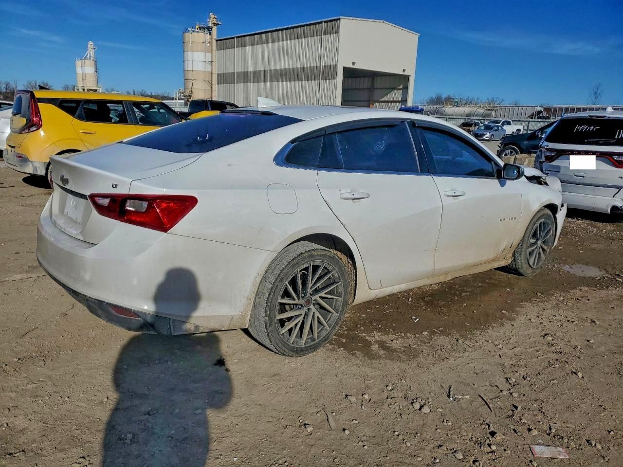 2018 Chevrolet Malibu Lt - Image 3
