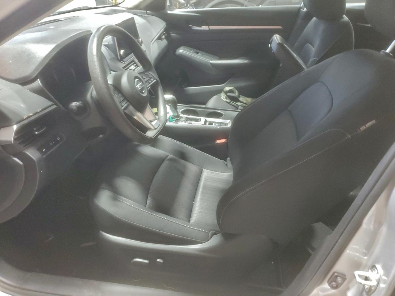 2022 Nissan Altima Sv - Фото 7