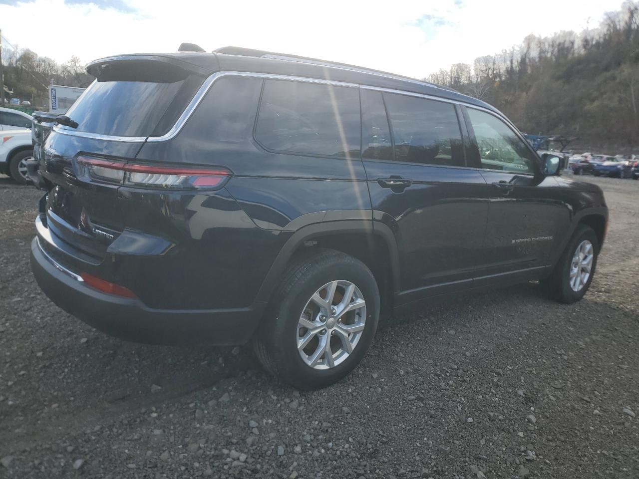 2023 Jeep Grand Cherokee L Limited - Фото 3