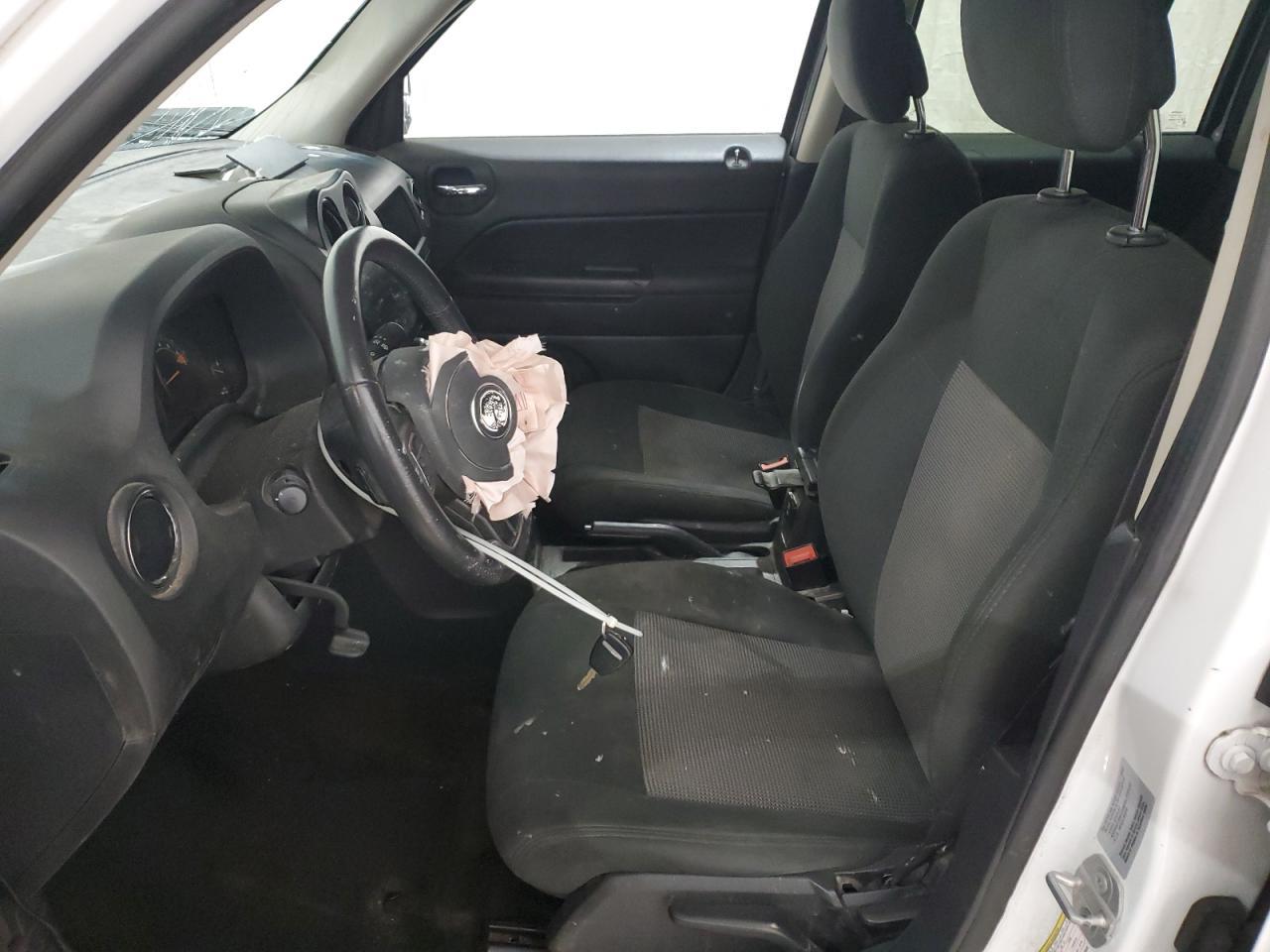 2015 Jeep Patriot Latitude - Фото 7
