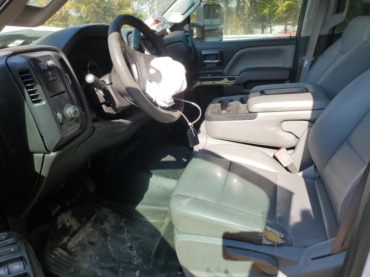 2015 Chevrolet Silverado C2500 Heavy Duty - Фото 7