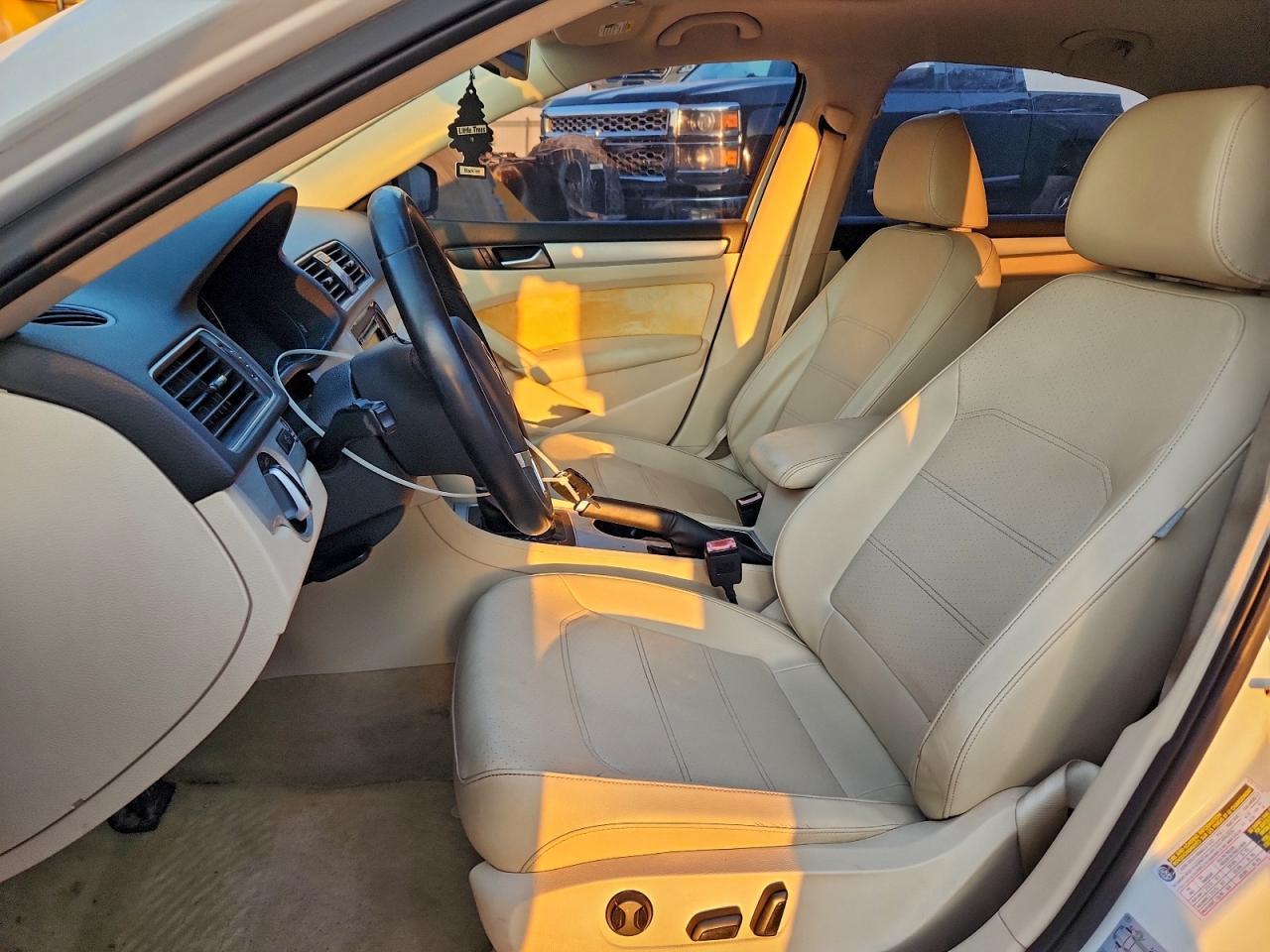 2013 Volkswagen Passat Se - Фото 7