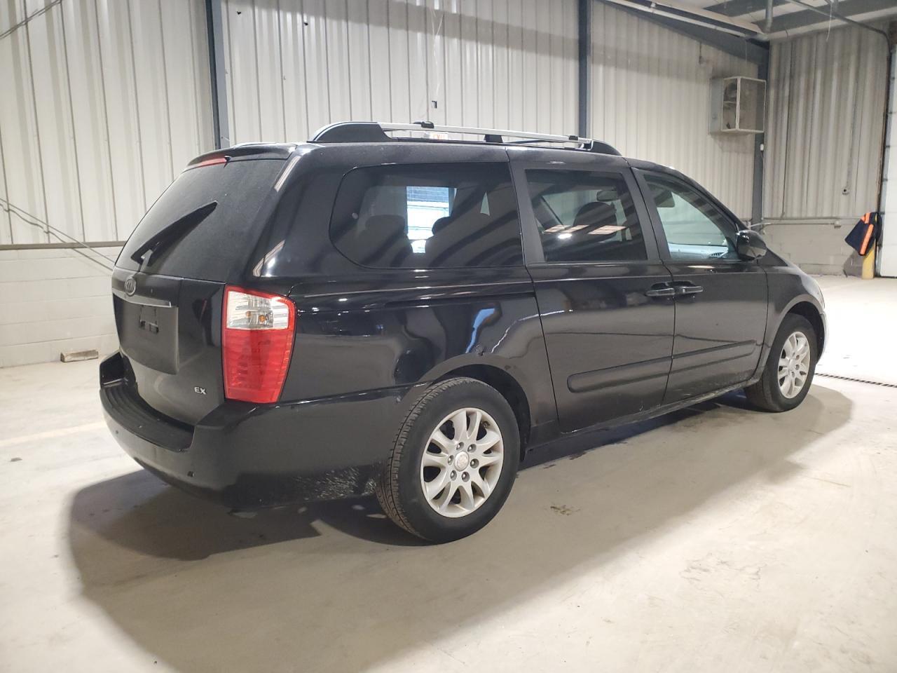 2008 Kia Sedona Ex - Image 3