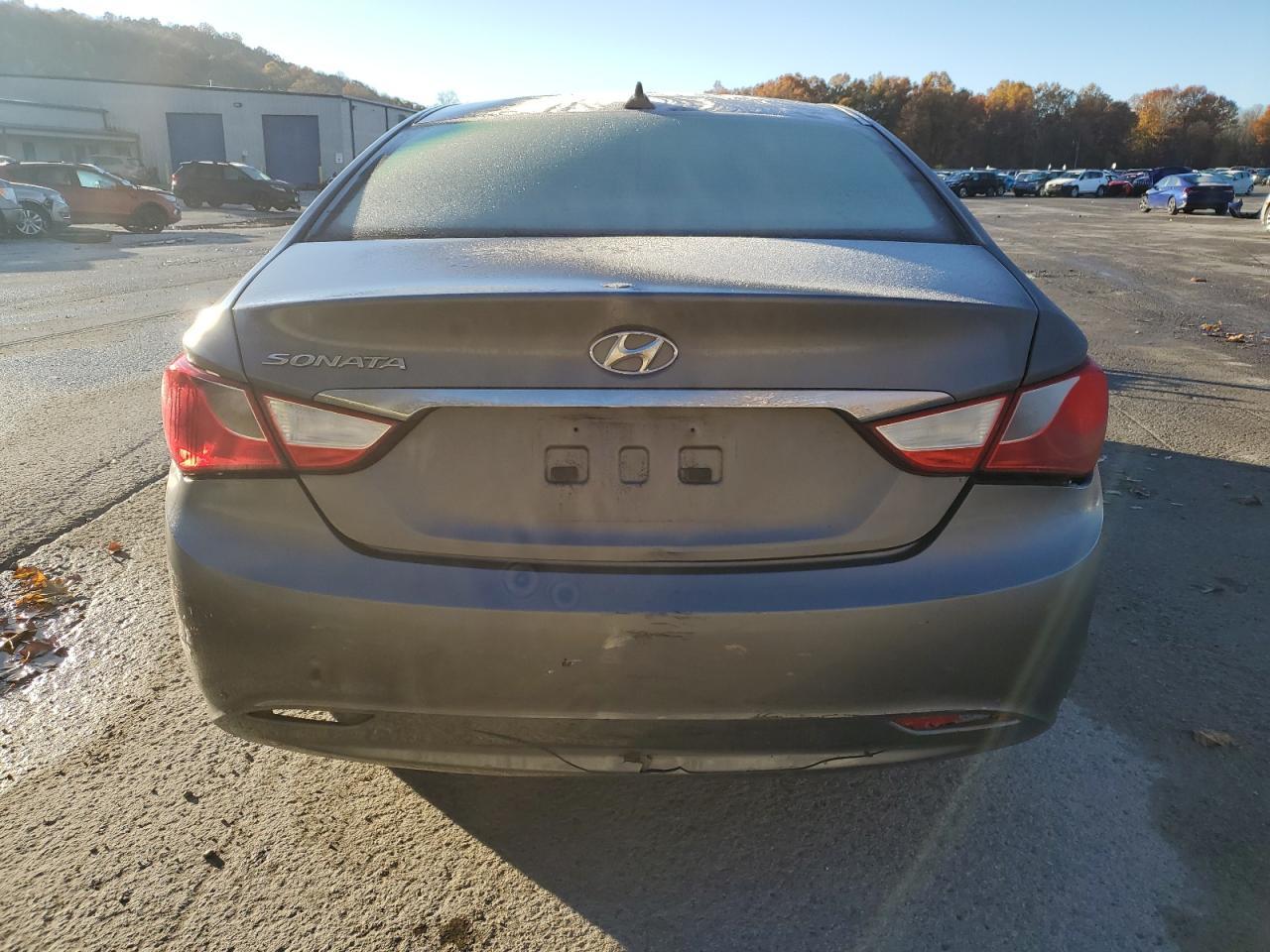 2013 Hyundai Sonata Gls - Image 6