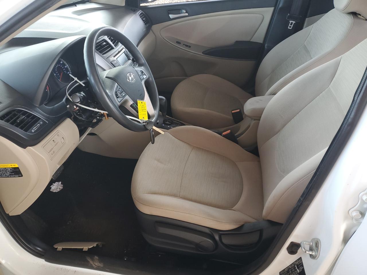 2016 Hyundai Accent Se - Image 7