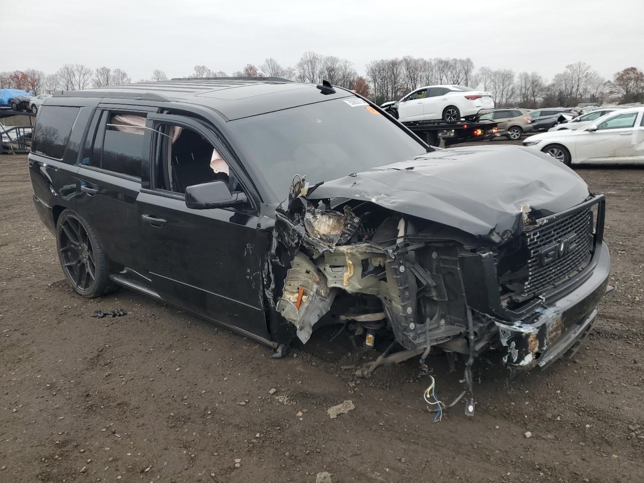 2015 GMC Yukon Denali - Фото 4