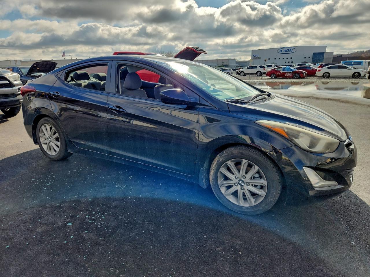 2015 Hyundai Elantra Se - Фото 4