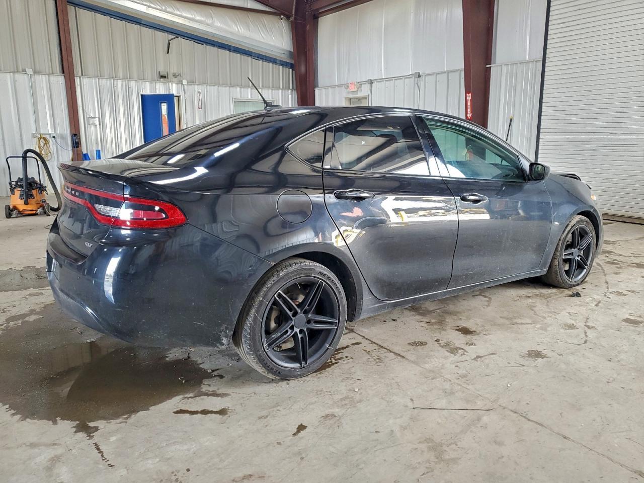 2013 Dodge Dart Sxt - Image 3