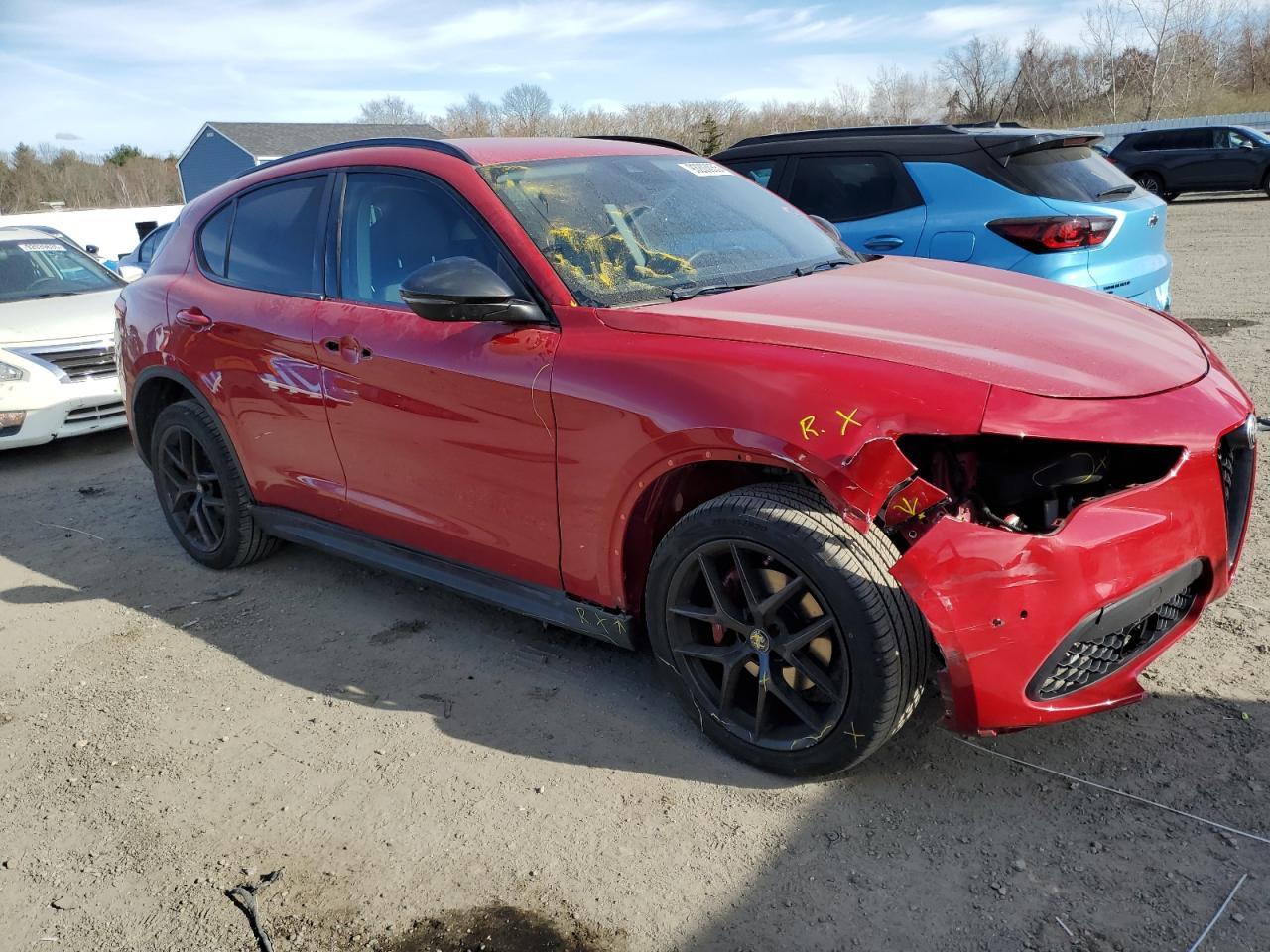 2019 Alfa Romeo Stelvio - Фото 4