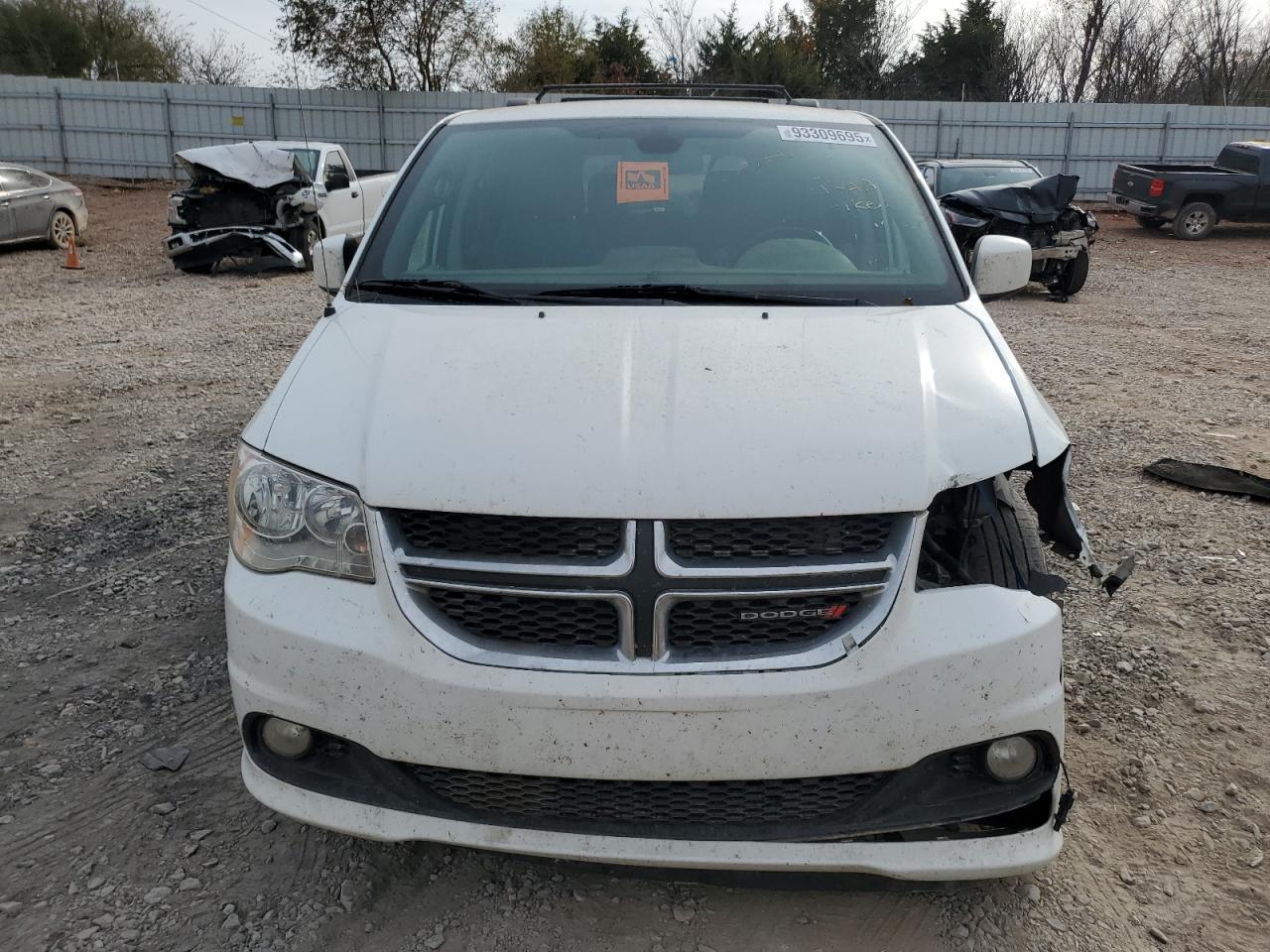 2019 Dodge Grand Caravan Sxt - Image 5