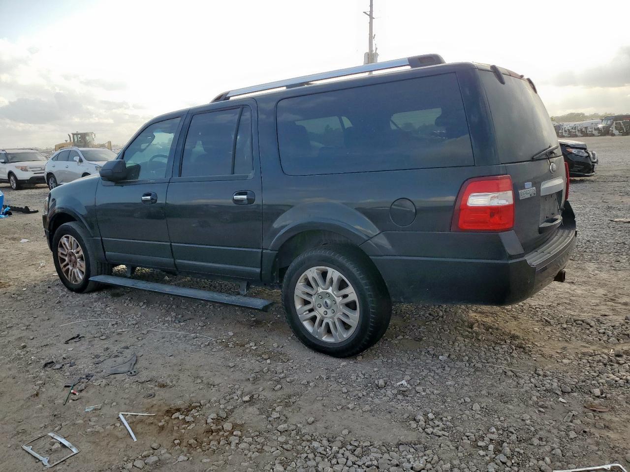 2011 Ford Expedition El Limited - Фото 2