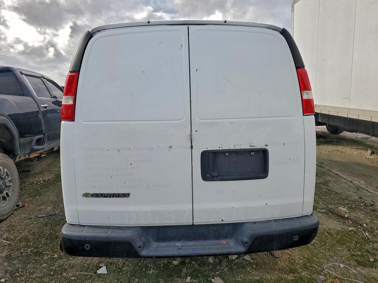 2023 Chevrolet Express 2500 Cargo Ext Utility / Service Van - Фото 6
