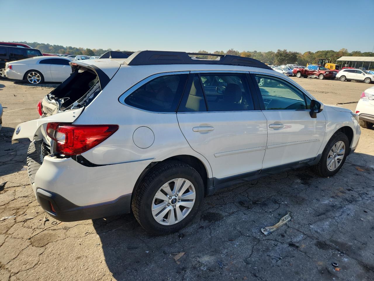 2018 Subaru Outback 2.5I Premium - Фото 3