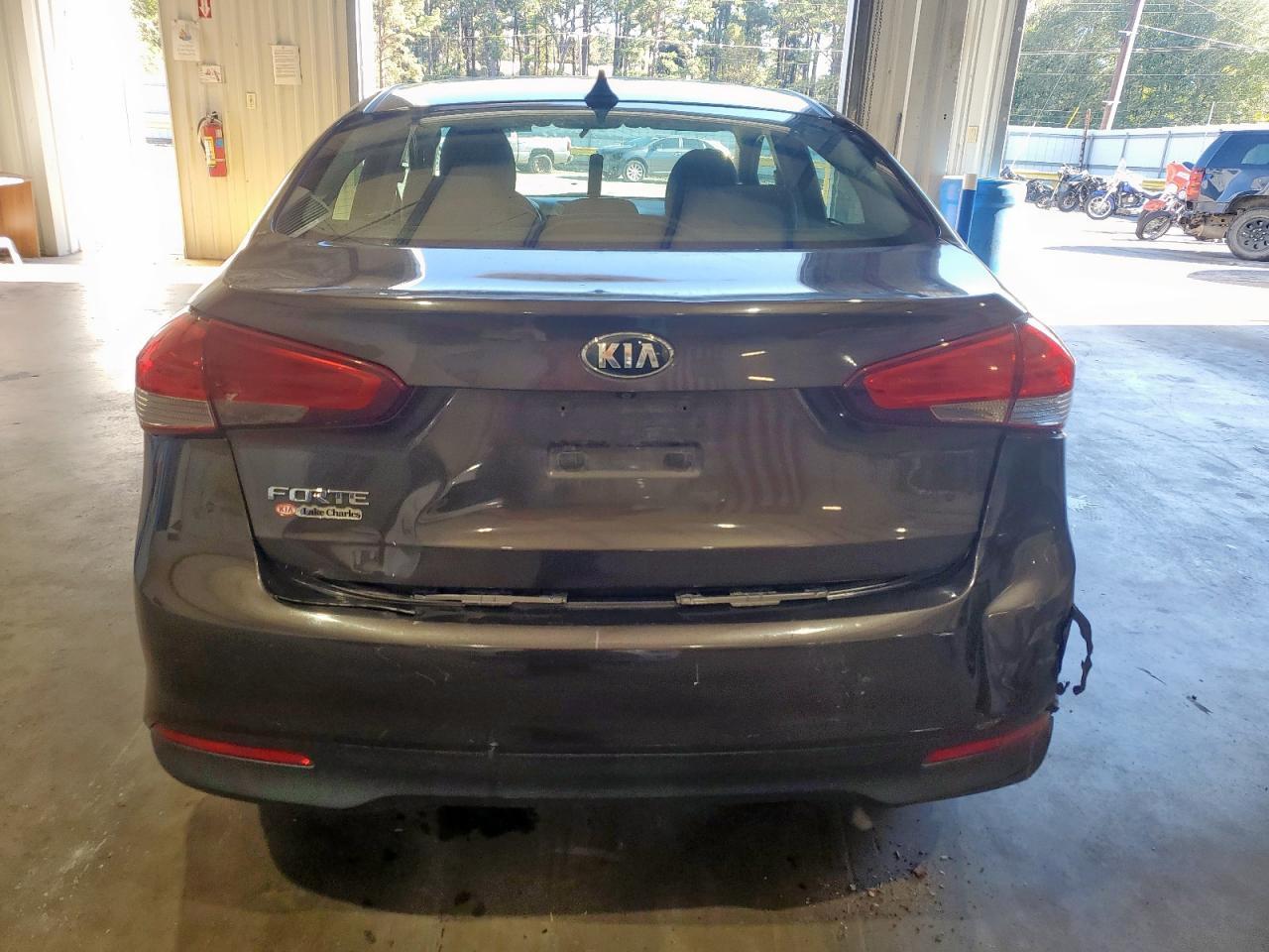 2017 Kia Forte Lx - Фото 6