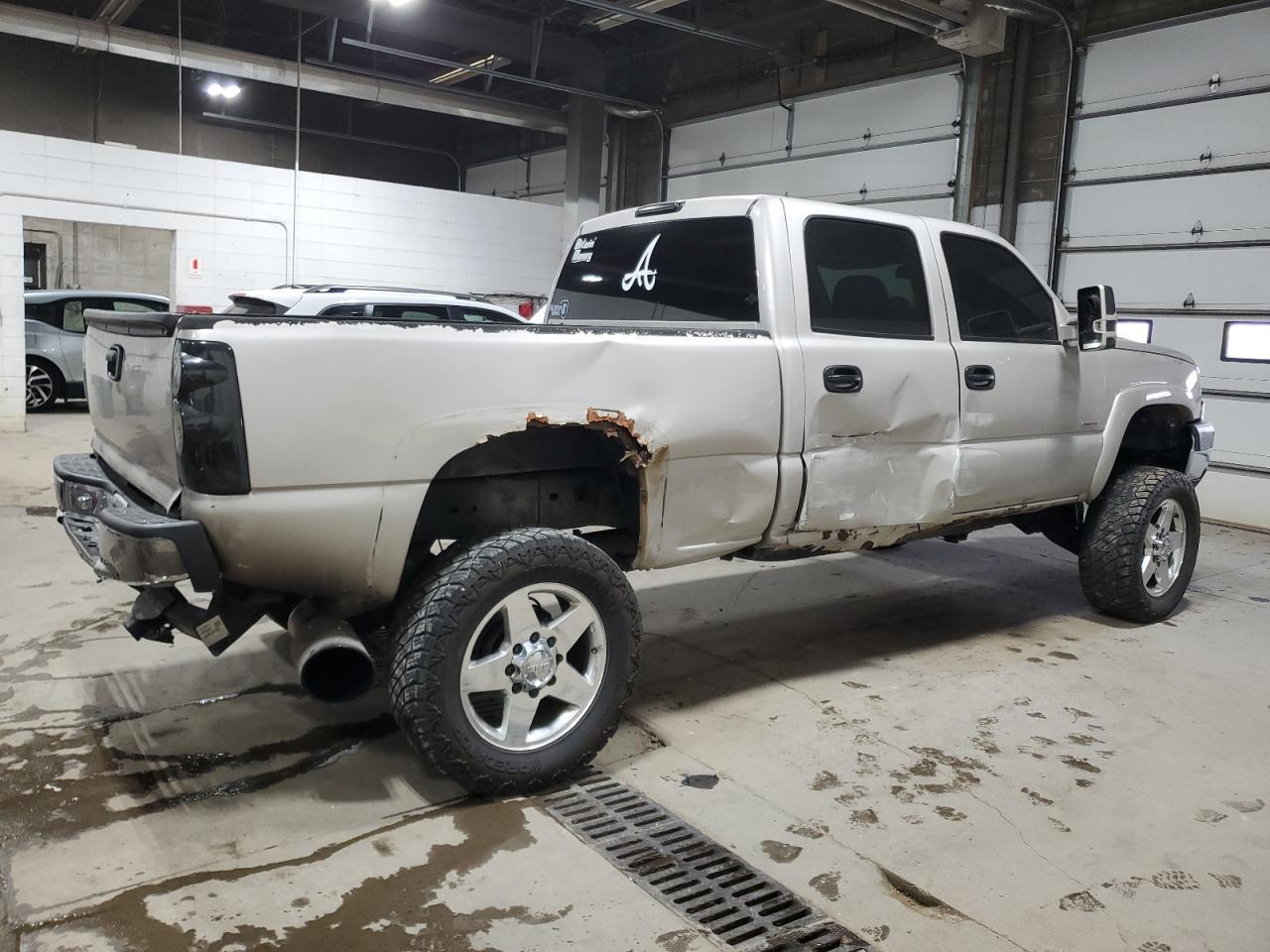 2005 Chevrolet Silverado K2500 Heavy Duty - Фото 3