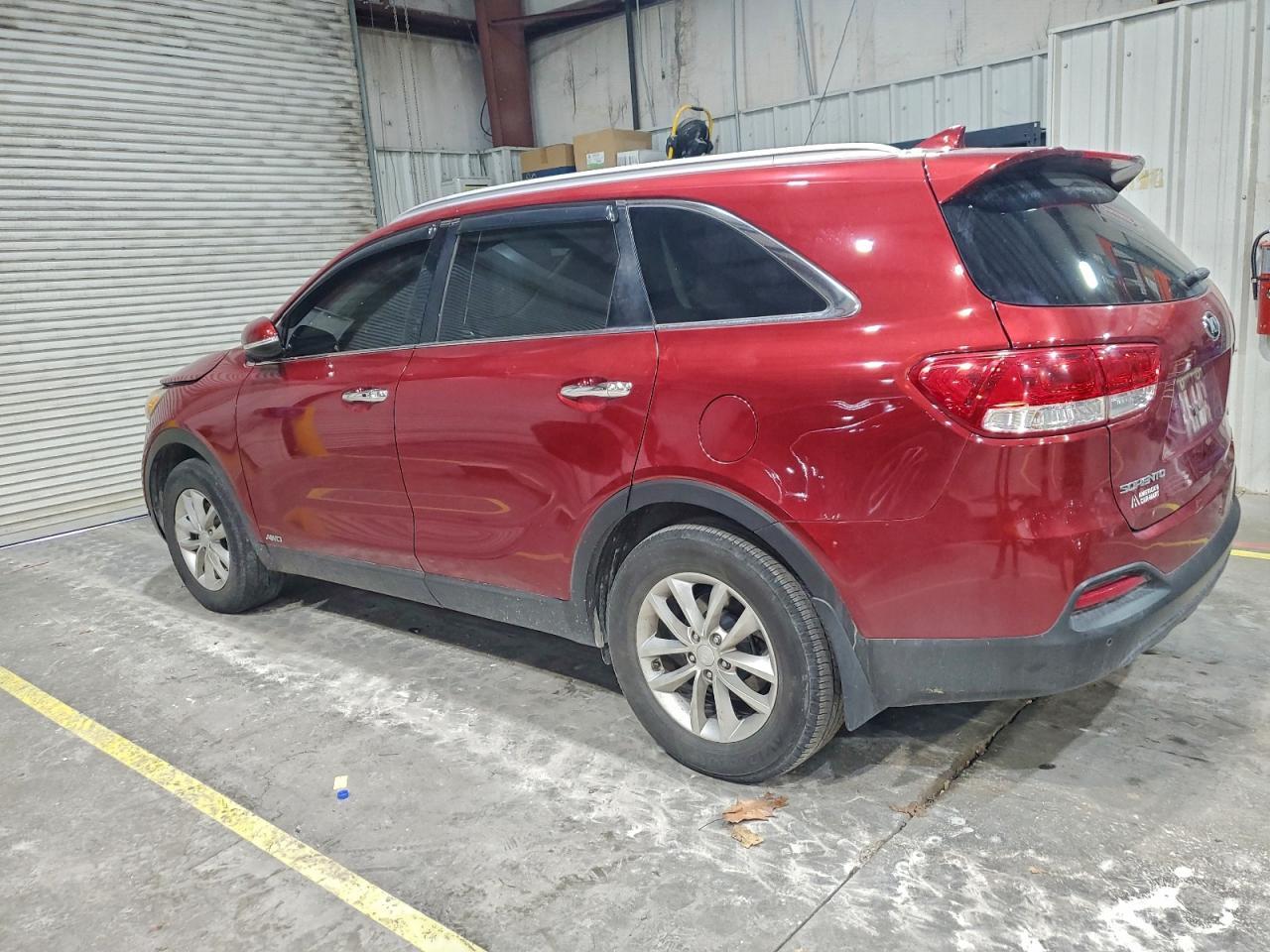 2017 Kia Sorento Lx - Image 2