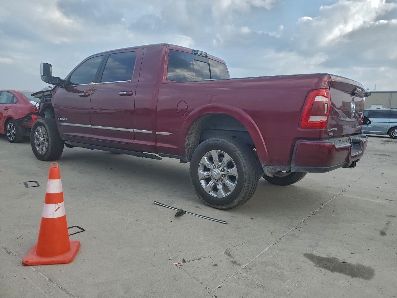 2022 Ram 2500 Limited - Фото 2