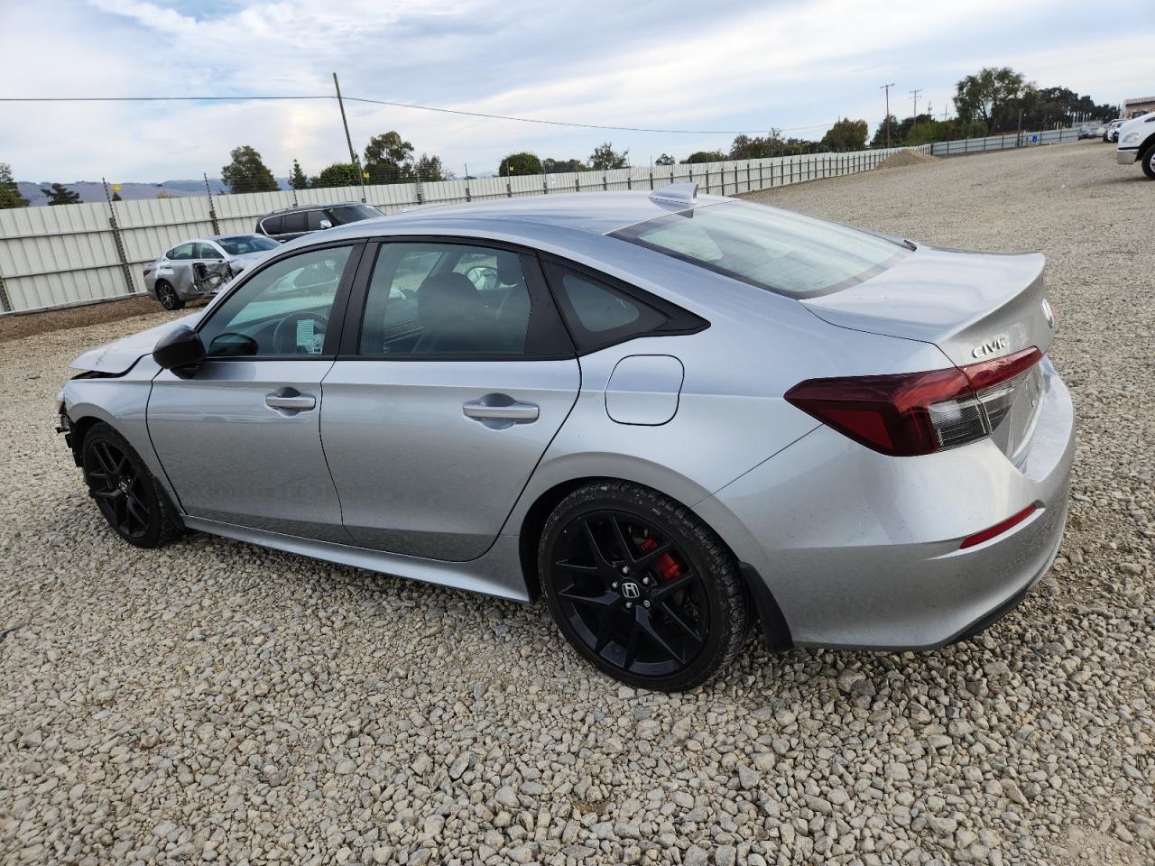 2025 Honda Civic Sport - Фото 2