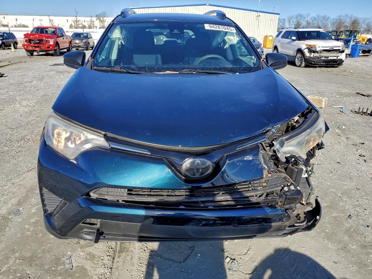 2017 Toyota Rav4 Le - Image 5