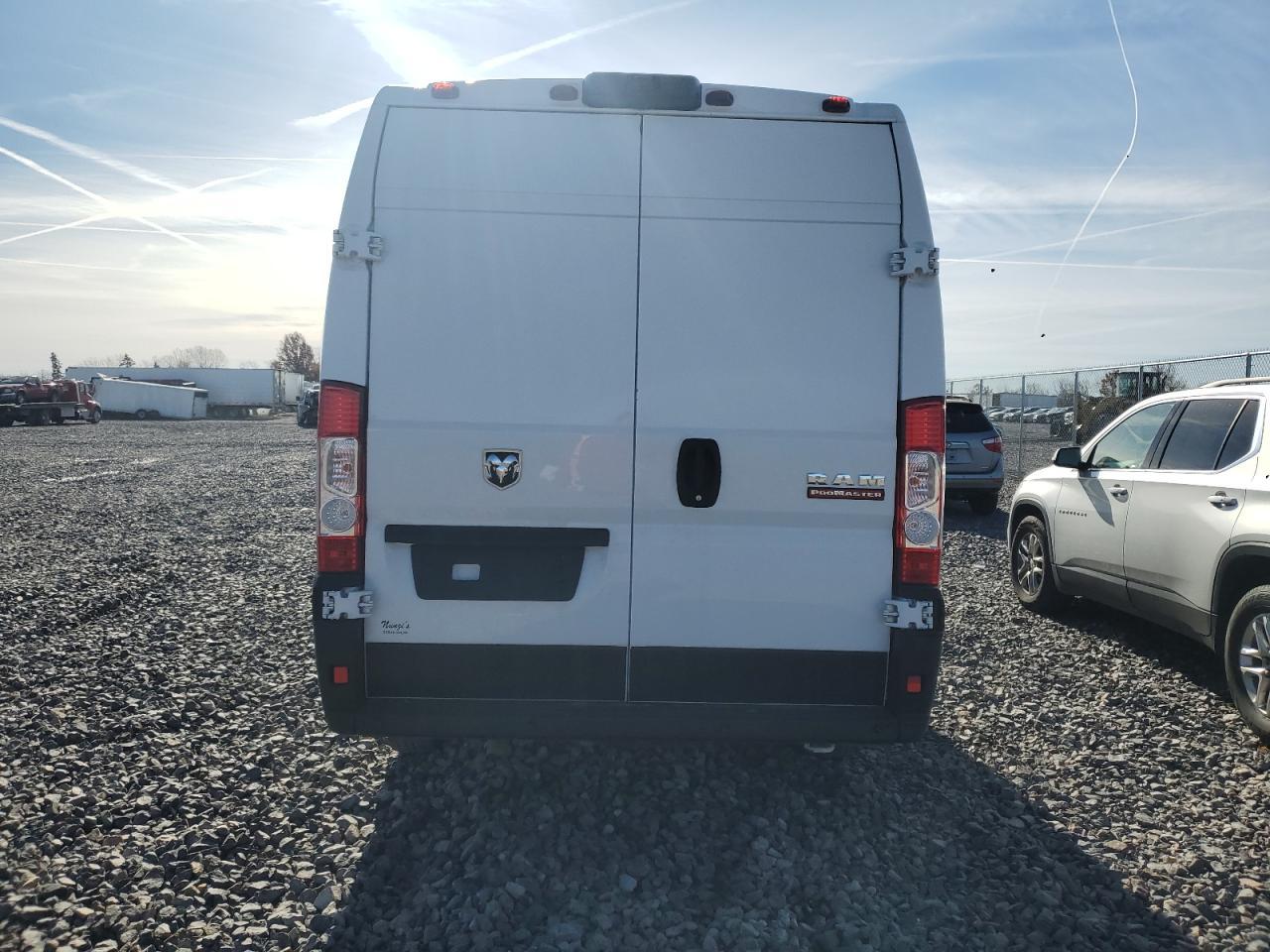 2021 Ram Promaster 3500 Delivery Van - Фото 6