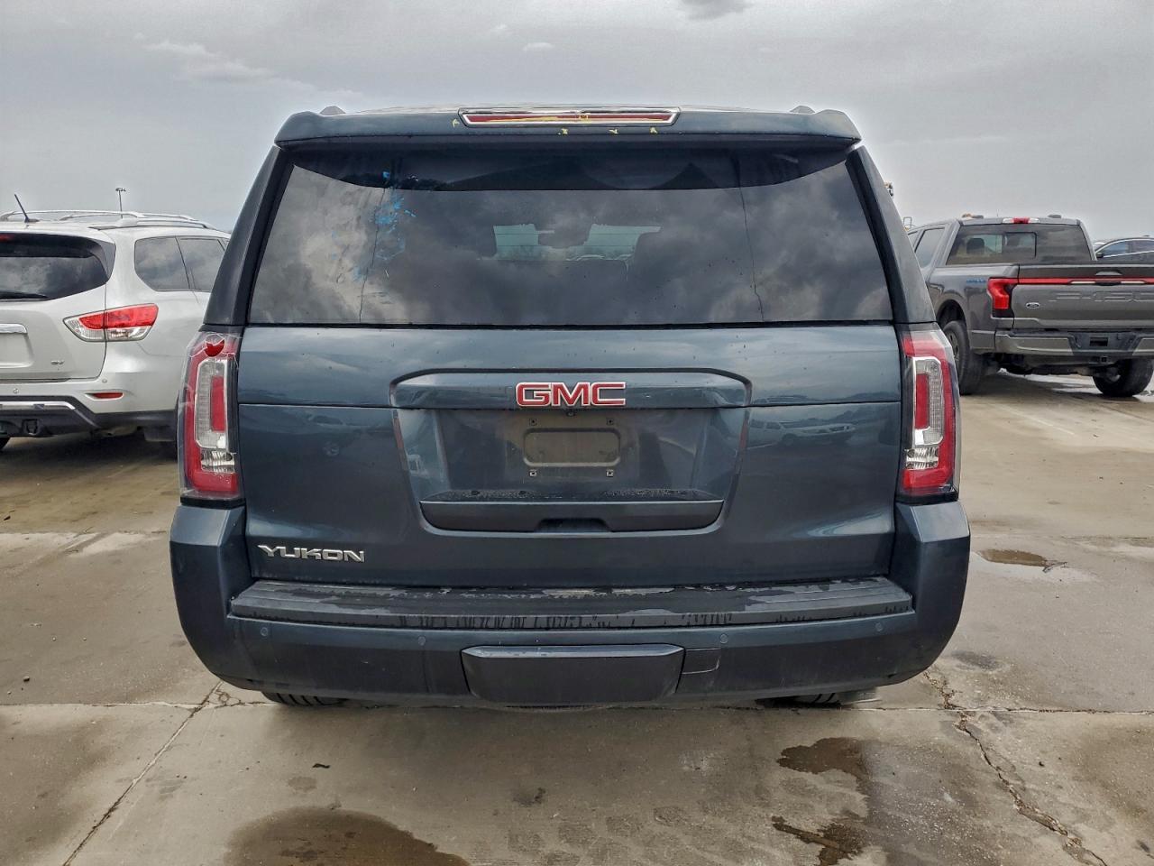 2020 GMC Yukon Slt - Image 6