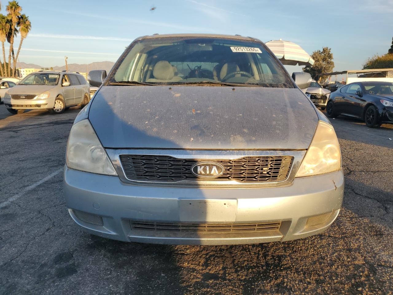 2012 Kia Sedona Lx - Фото 5