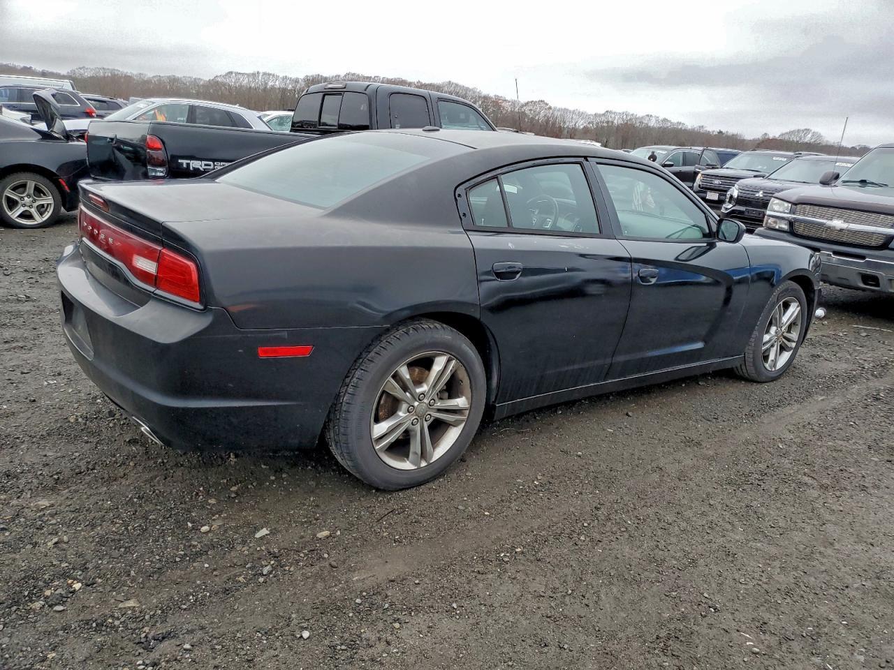 2013 Dodge Charger Sxt - Image 3