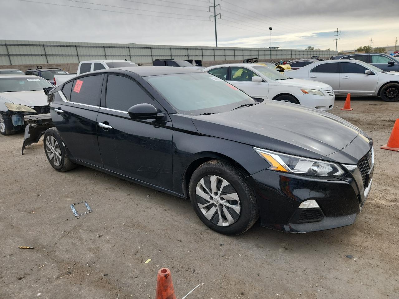 2020 Nissan Altima S - Фото 4