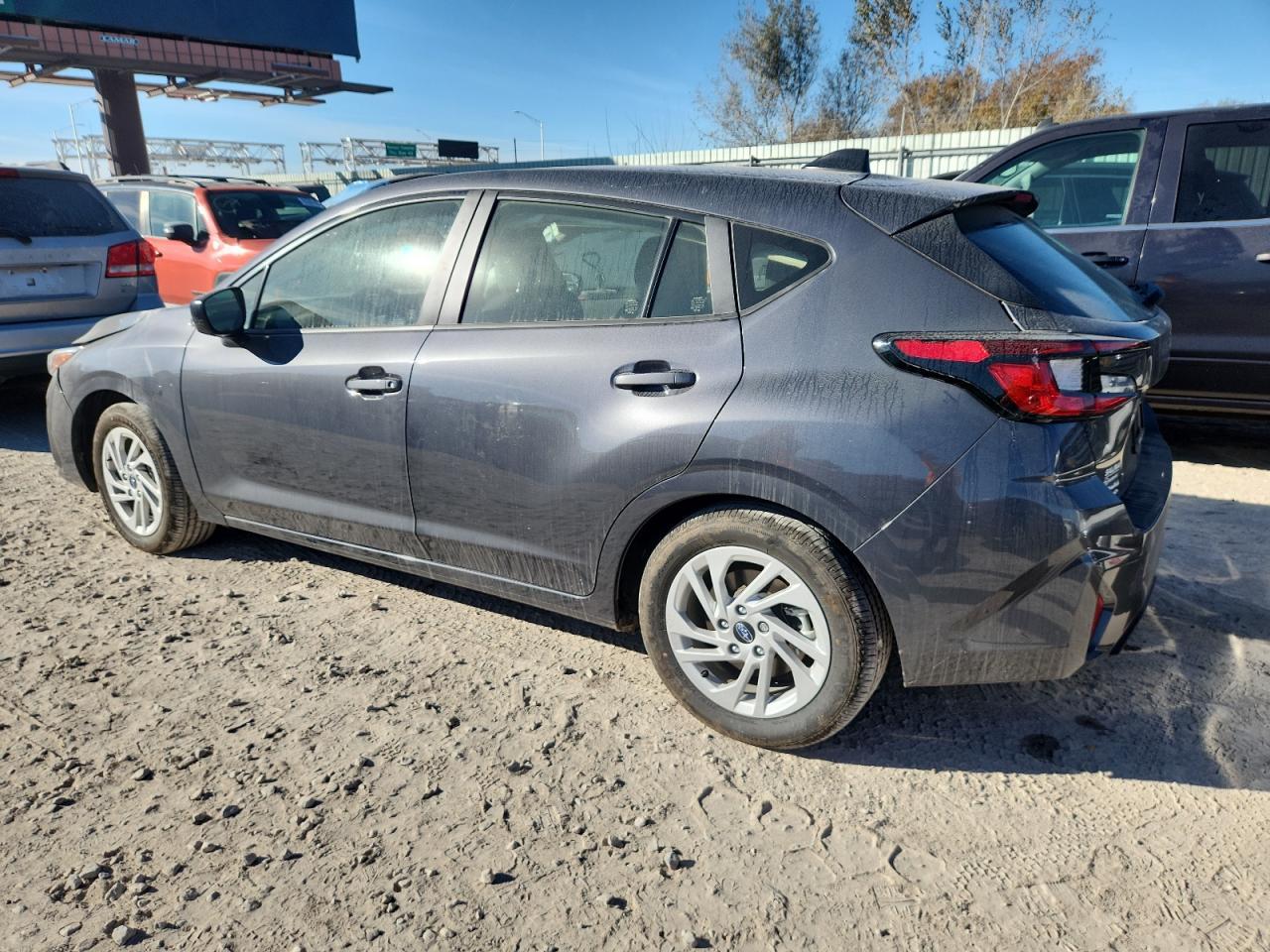 2025 Subaru Impreza - Фото 2