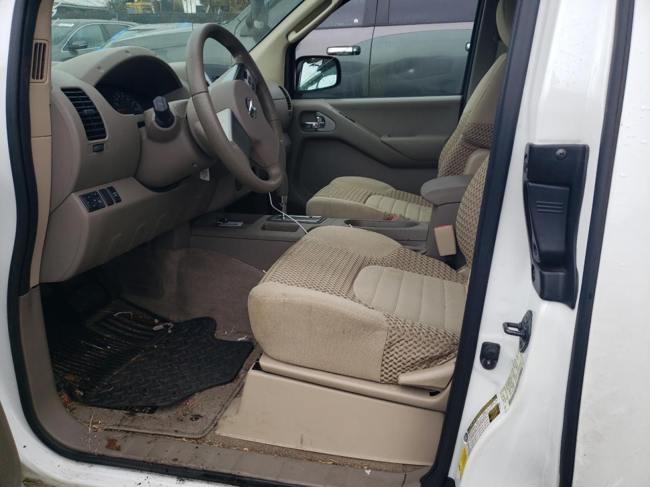 2010 Nissan Frontier King Cab Se - Image 7