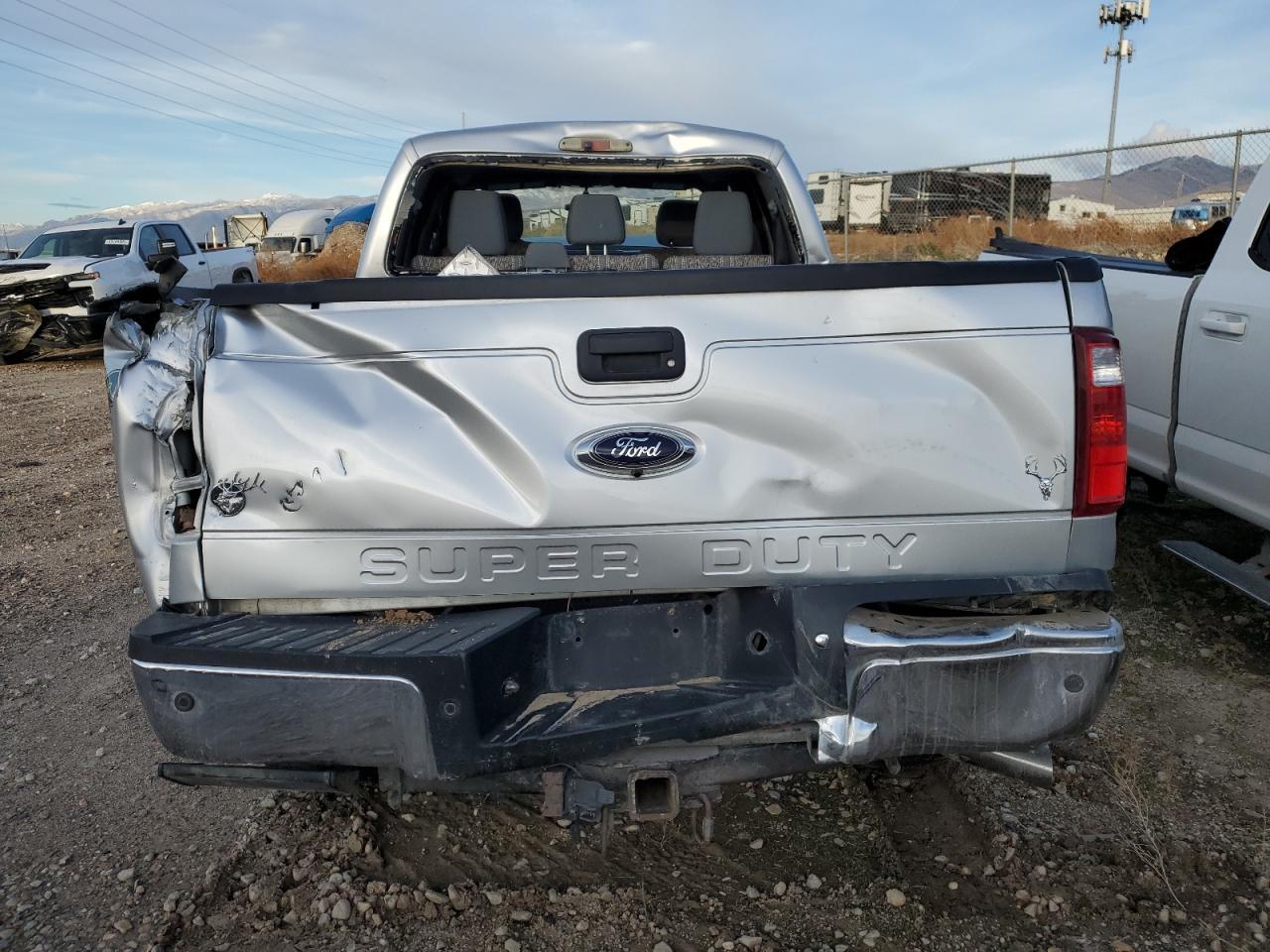 2015 Ford F350 Super Duty - Фото 6