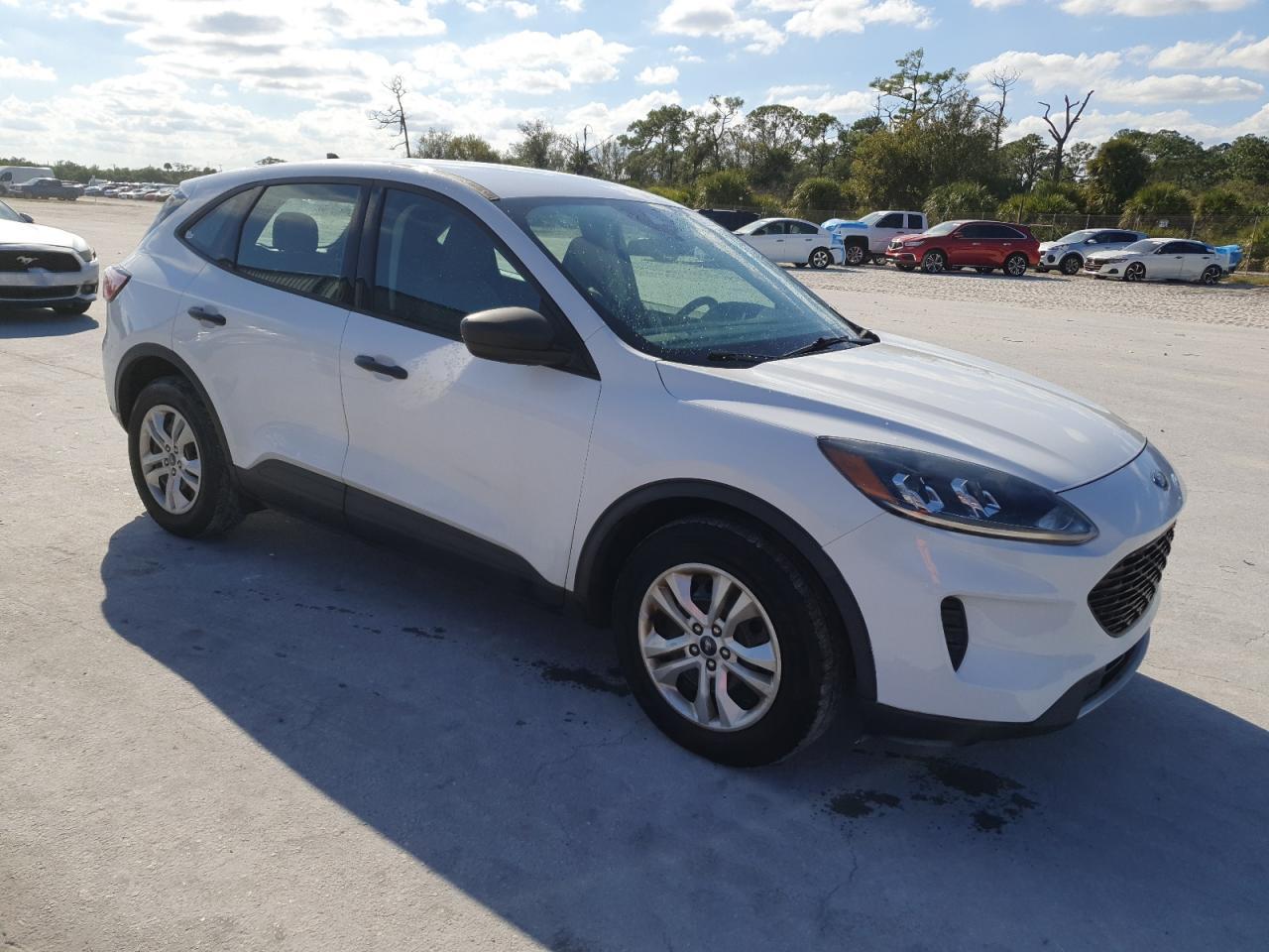 2021 Ford Escape S - Фото 4