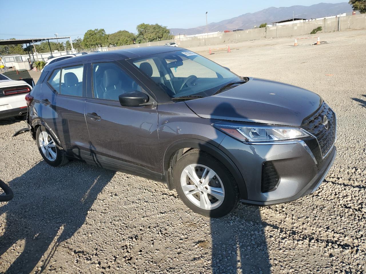 2022 Nissan Kicks S - Фото 4