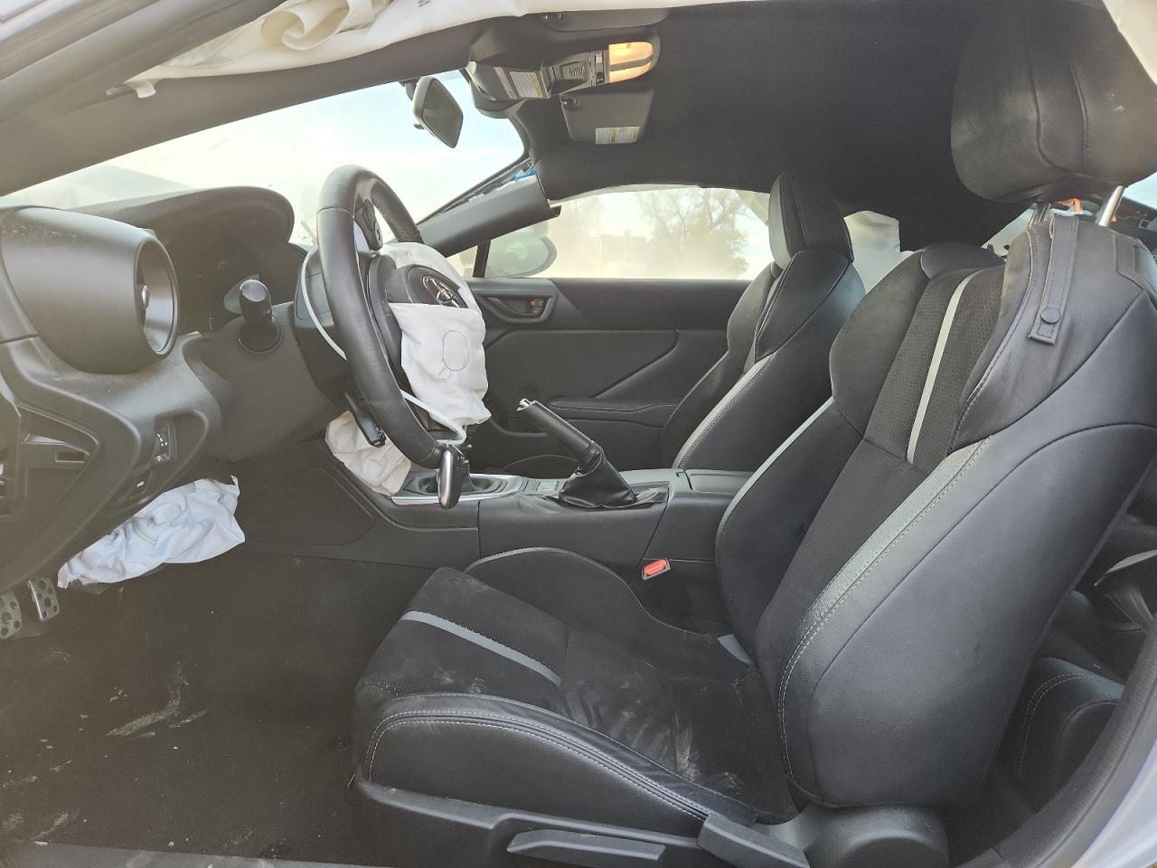 2024 Toyota Gr 86 Premium - Фото 7