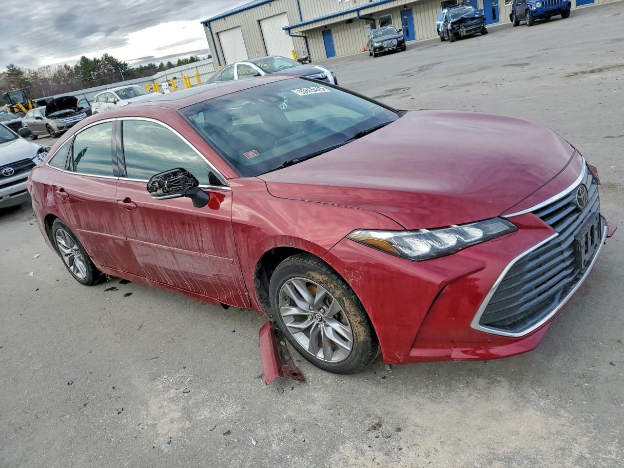2019 Toyota Avalon Xle - Image 4