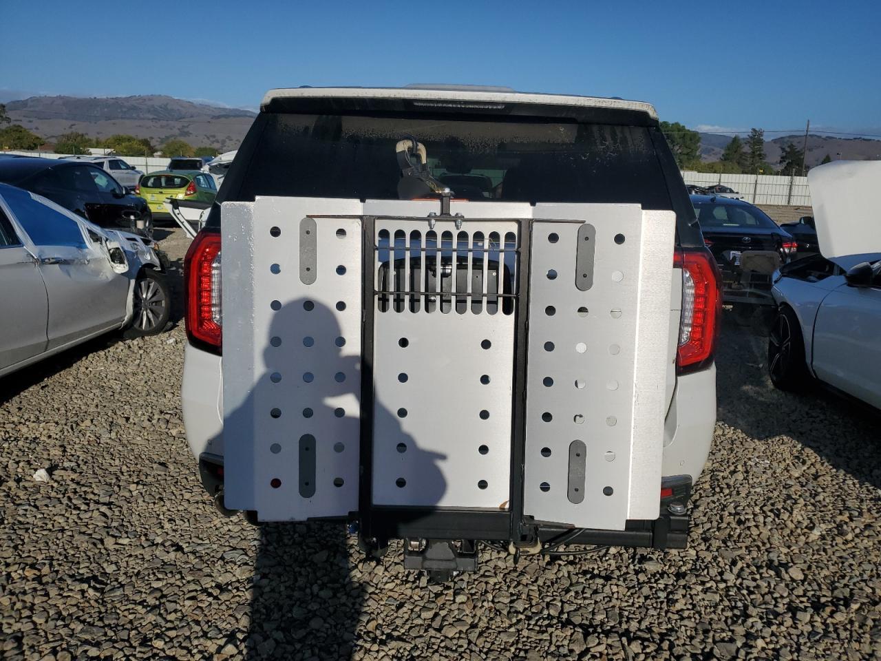 2021 GMC Yukon Xl Denali - Фото 6