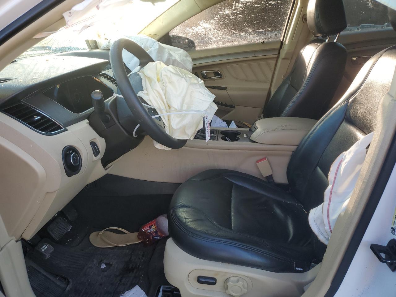 2015 Ford Taurus Se - Фото 7