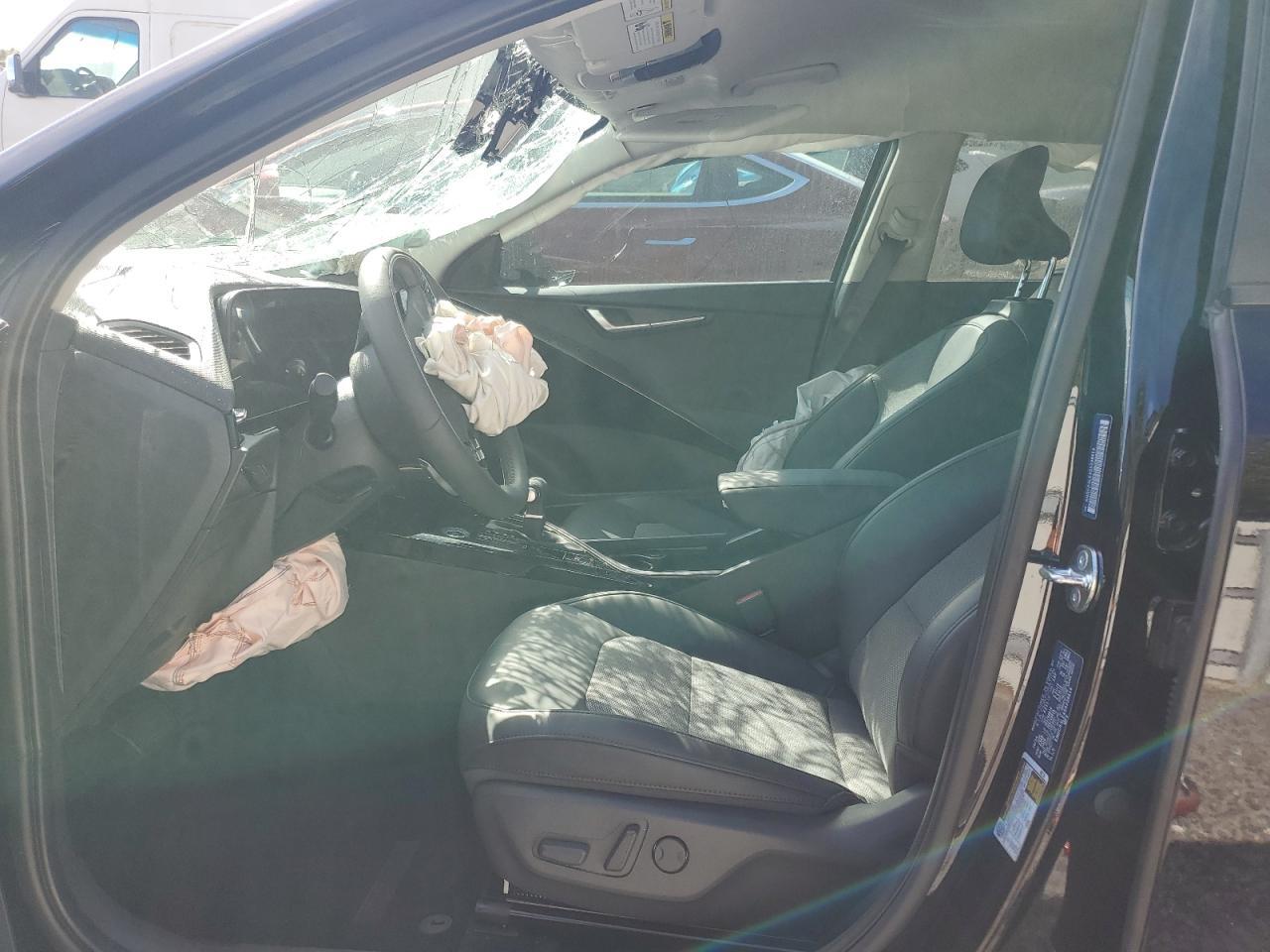 2025 Kia Niro Ex - Image 7