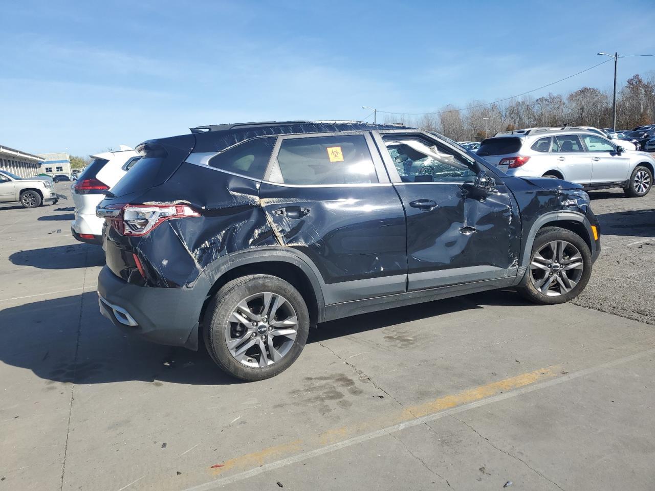 2023 Kia Seltos S - Image 3