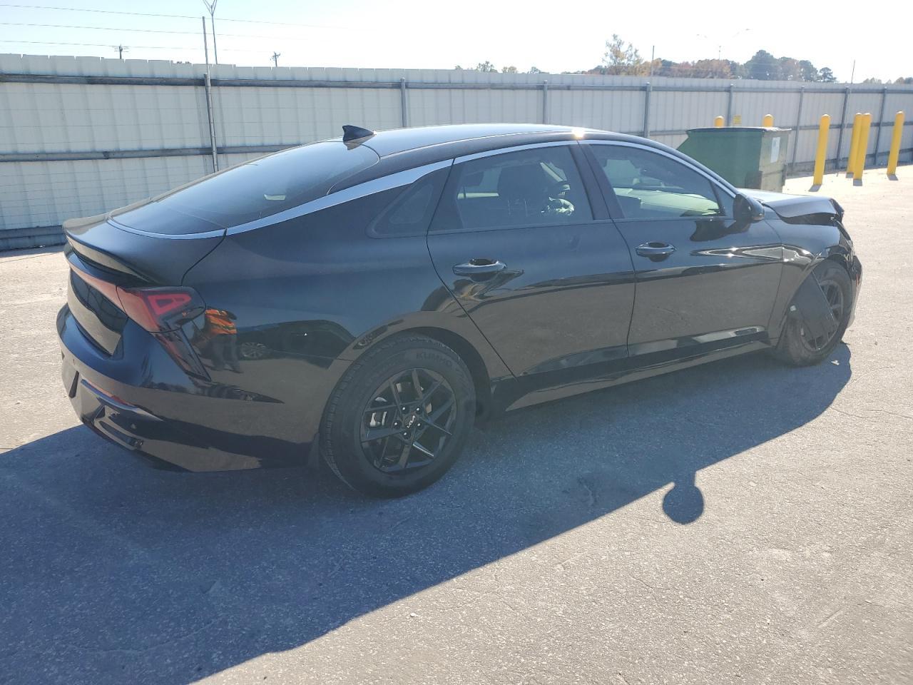2025 Kia K5 - Фото 3