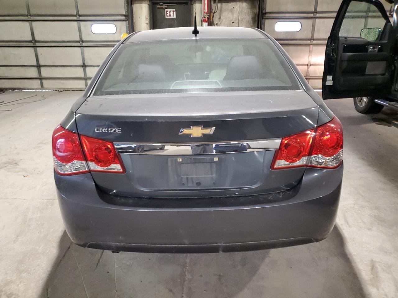 2013 Chevrolet Cruze Ls - Фото 6