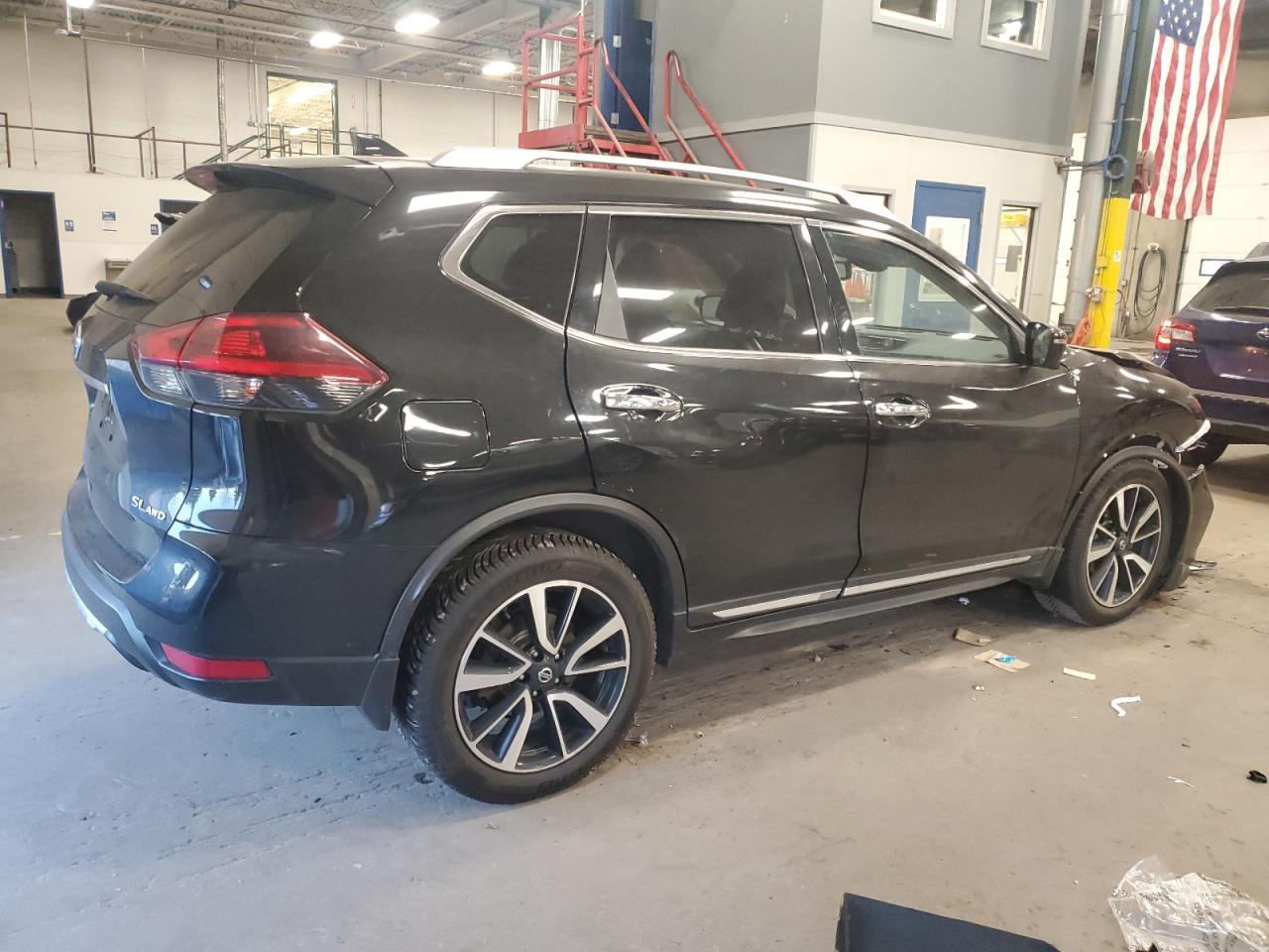 2018 Nissan Rogue S - Фото 3