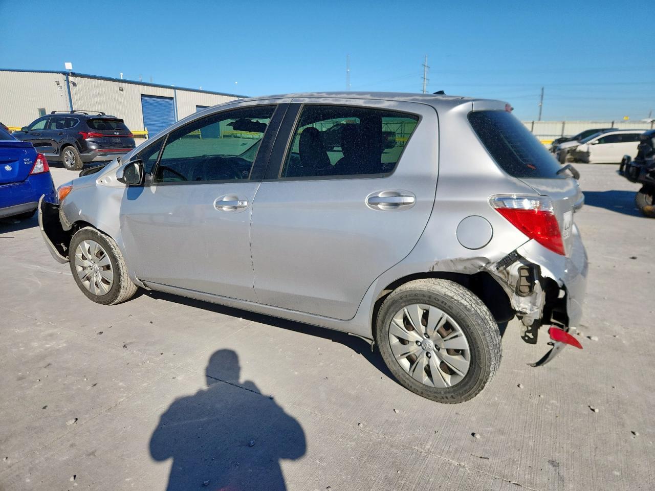 2012 Toyota Yaris - Фото 2