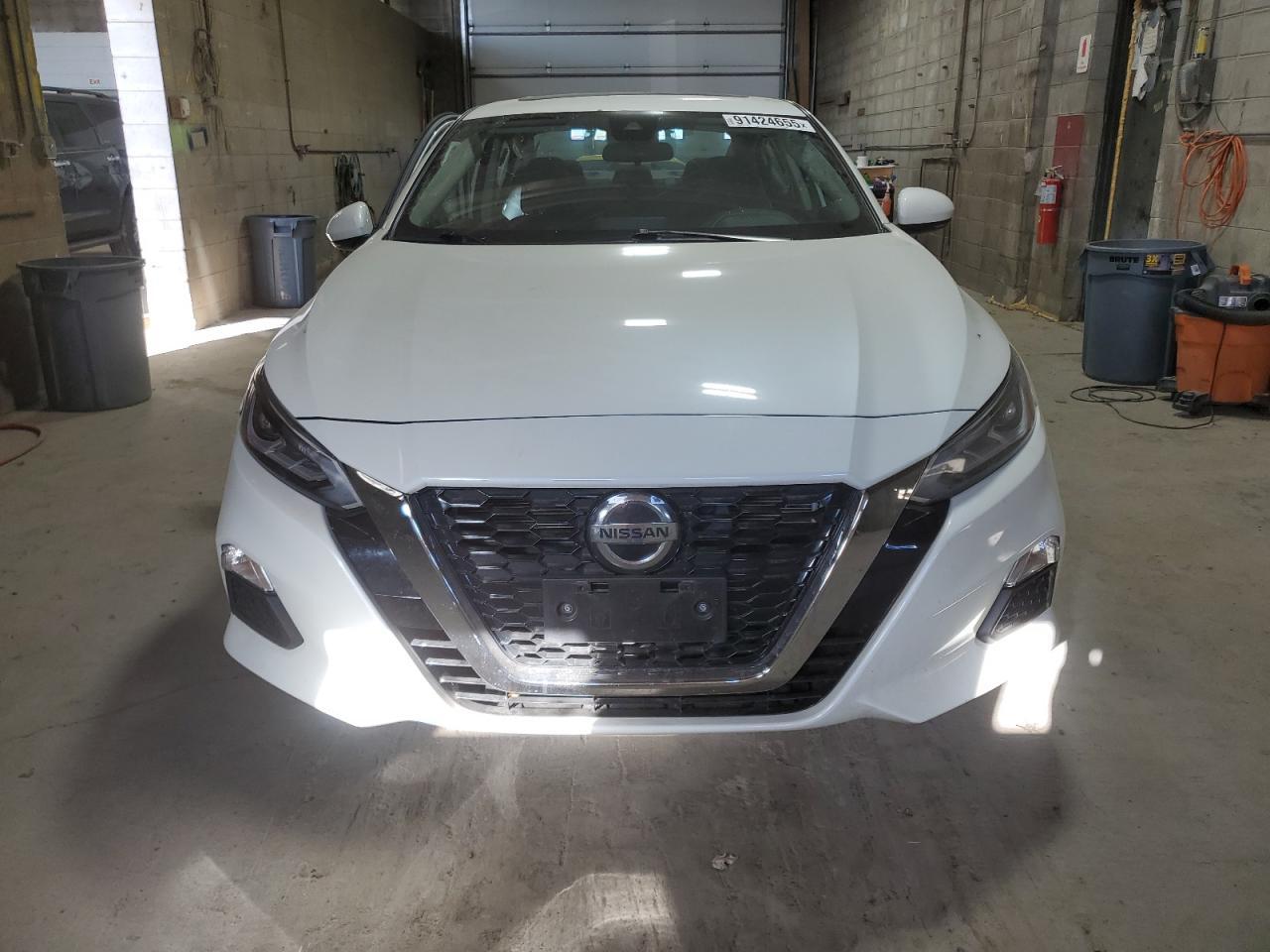 2022 Nissan Altima Sv - Фото 5